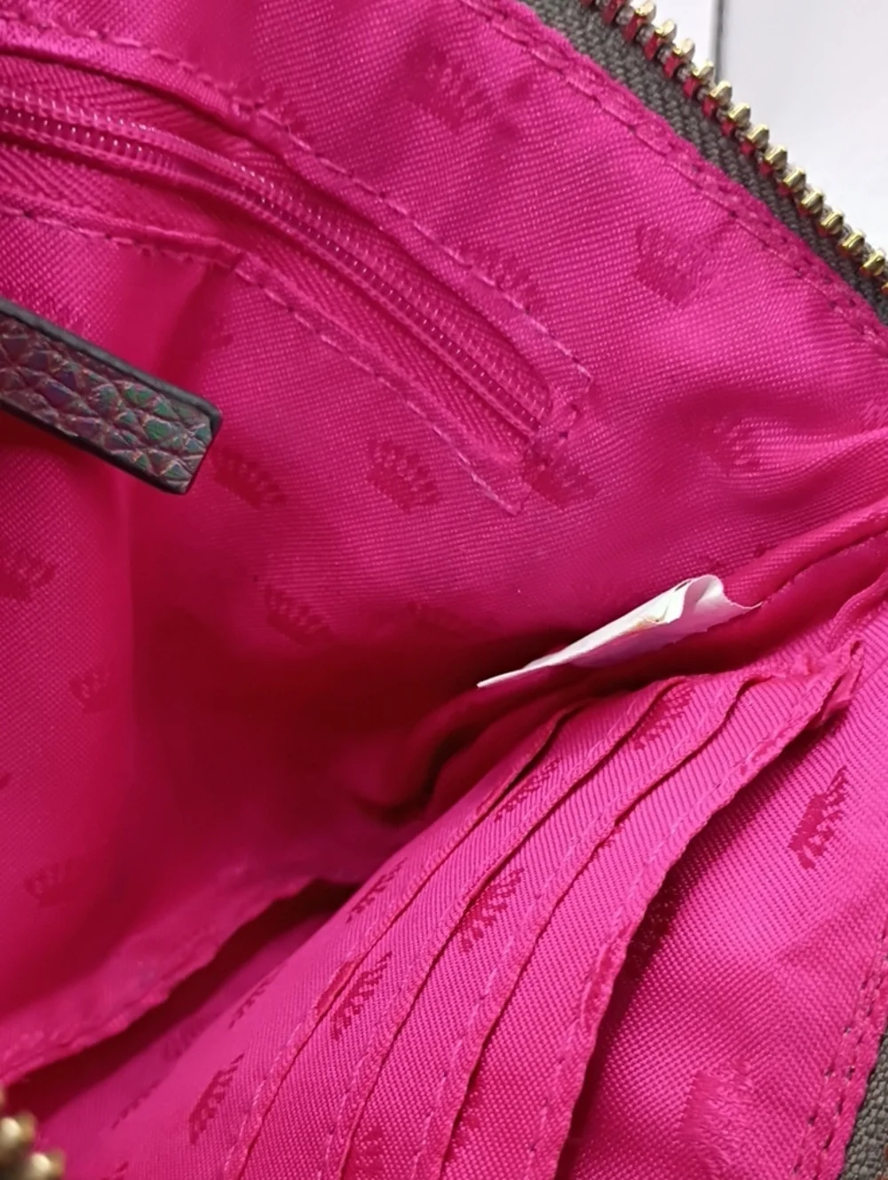Juicy Couture Iridescent Lavender Wristlet Clutch